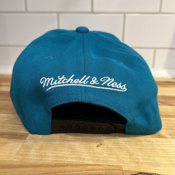 Mitchell & Ness Detroit Pistons Snapback Hat Teal Black Sports Basketball - Picture 5 of 10